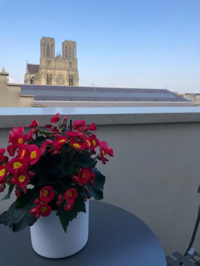 Studio Cosy Vue Cathedrale Reims Buitenkant foto